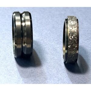 2~ BLACK RING BANDS SZ 6~1 SPINNER WITH SILVER FLECKS 1BAND (2735)
